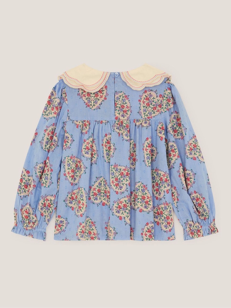 بلوزة بطبعة قلب بحواف مموّجة من Monsoon - صورة 2 من 3