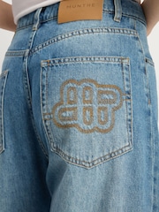 MUNTHE Bimo Floral Cutout Barrel Leg Blue Jeans - Imagen 5 de 7