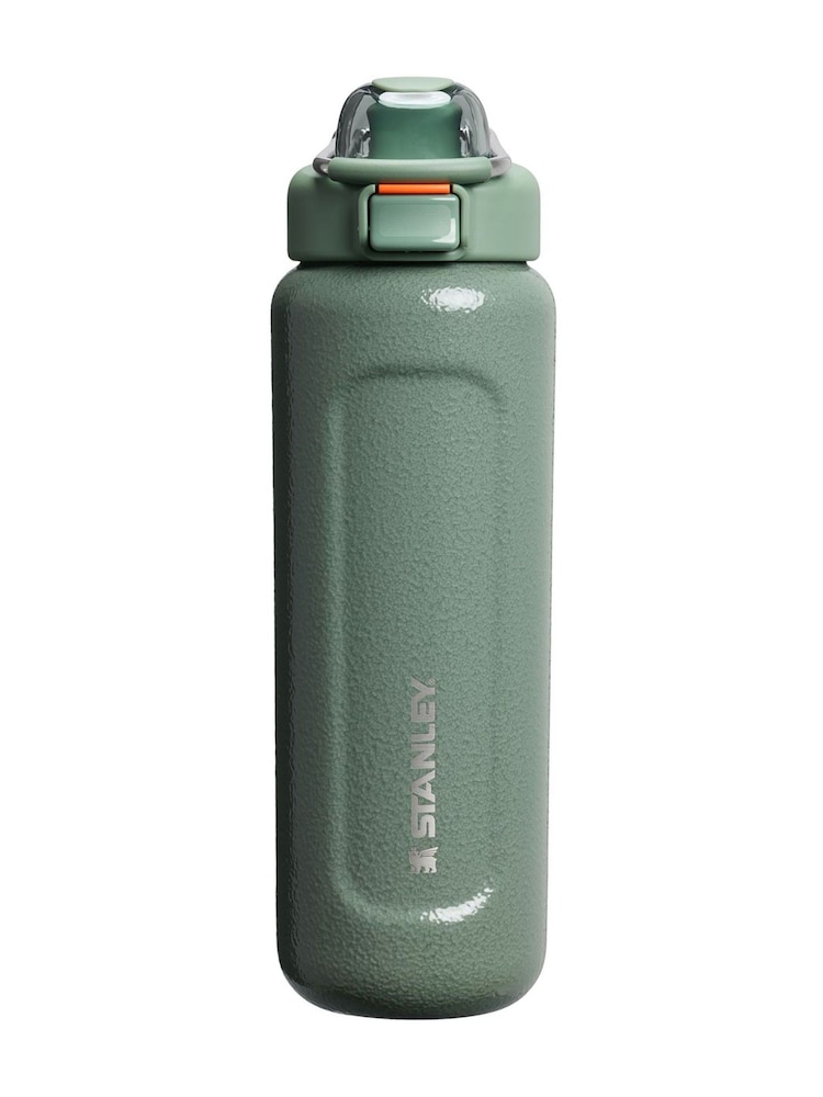 Stanley Hammertone Green The Wellspring Bottle 0.71L - Image 1 of 3