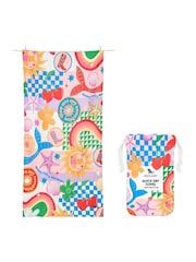 منشفة شاطئ سريعة الجفاف من Dock & Bay - Image 1 of 2