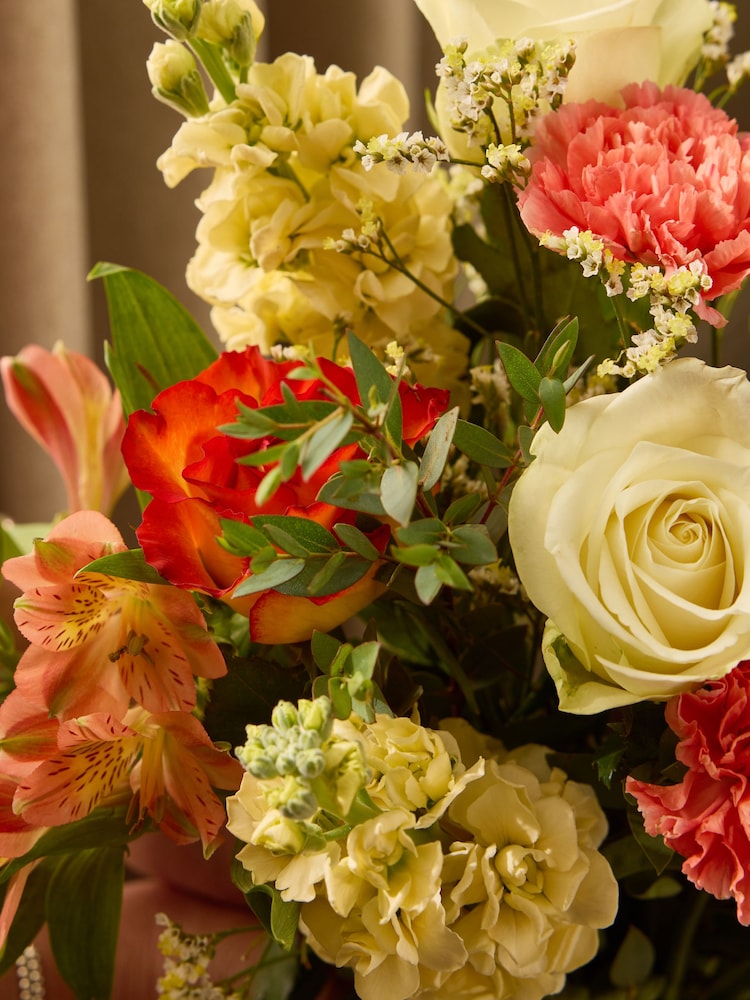 Pastel Stocks and Roses Flower Letterbox Bouquet - Image 2 of 6 Pastel Stocks and Roses Flower Letterbox Bouquet - Image 2 of 6