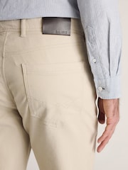 Natural - Corte sartorial - Brook Taverner 5 Pocket Italian Twill Stretch Cotton Trousers - Imagen 4 de 4