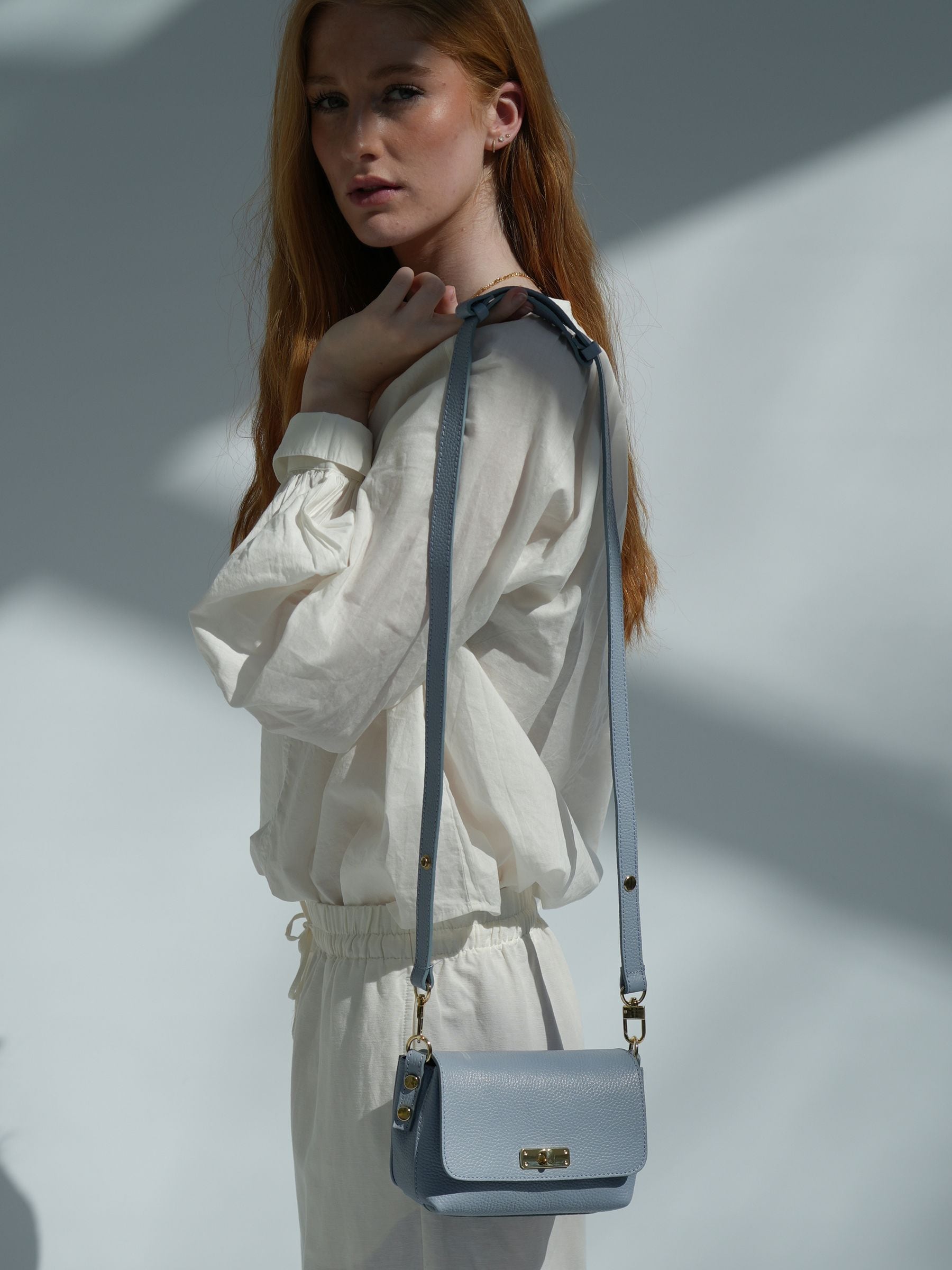 Apatchy London Blue The Maisie Leather Bag - Image 2