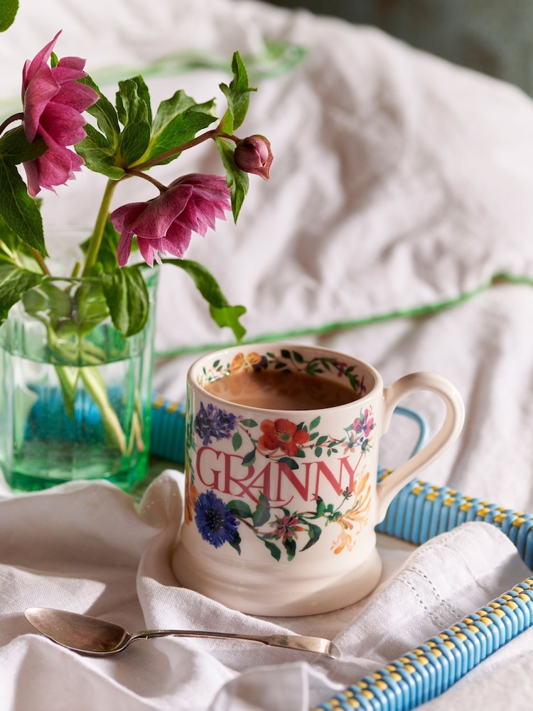 Emma Bridgewater Cream Garden Flowers Granny 1/2 Pint Mug - Image 1 of 5