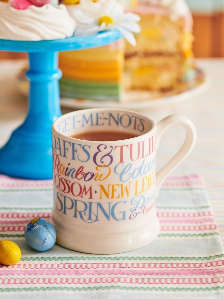 Emma Bridgewater Cream Easter Toast Daffodils & Tulips 1/2 Pint Mug - Image 1 of 5 Emma Bridgewater Cream Easter Toast Daffodils & Tulips 1/2 Pint Mug - Image 1 of 5