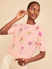 Love & Roses Pink Floral Embroidered Detail Crew Neck Short Sleeve Knitted Top - Image 2 of 5