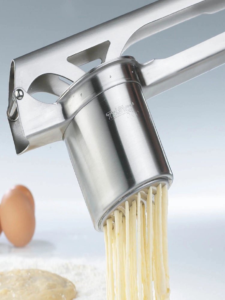 GEFU Silver Tri Star® Potato And Spaetzle Press - Image 2 of 4