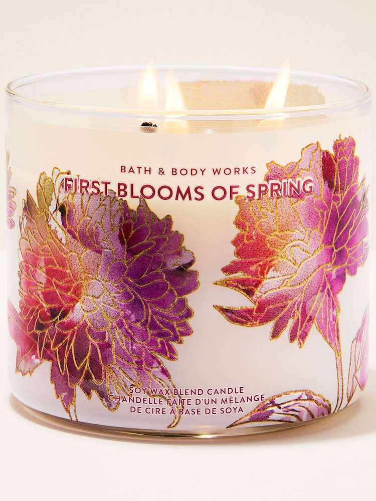 Bath & Body Works First Blooms Of Spring 3 Wick Candle 411g - Image 1 of 2