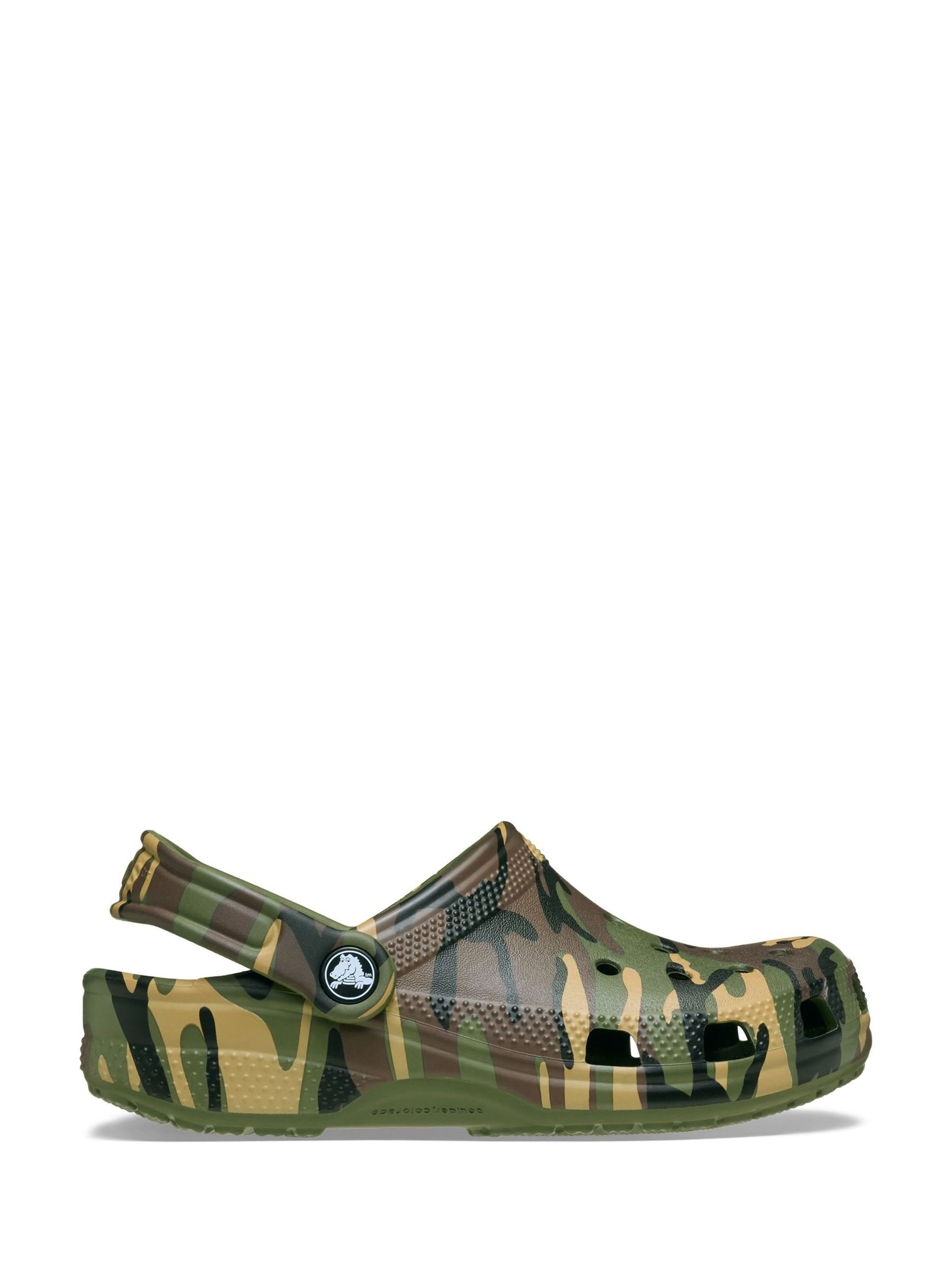 Next：日本 Crocsクラシックカモフラージュクロッグサンダル from Next