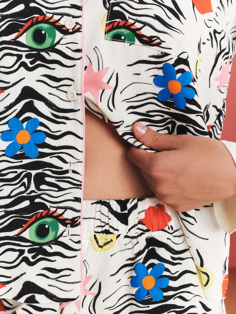 Eleanor Bowmer Zebra Button Through Pyjamas - Image 6 of 6 Eleanor Bowmer Zebra Button Through Pyjamas - Image 6 of 6