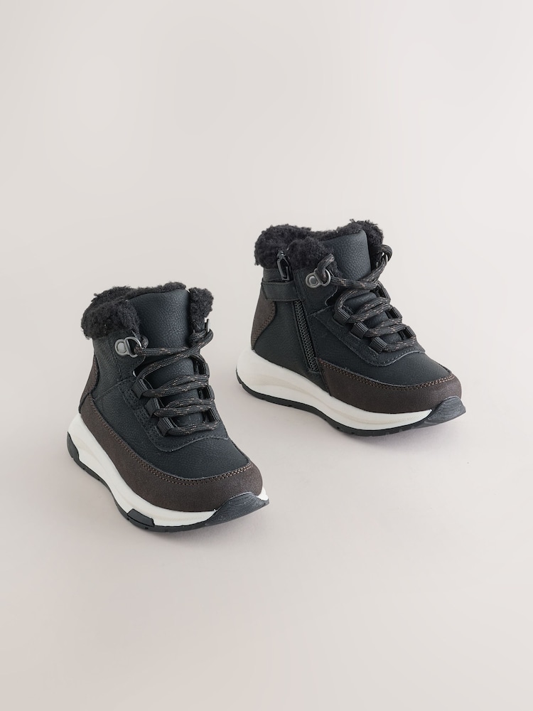 黑色 - Lace Up Walker Boots - 圖片 1，共 5