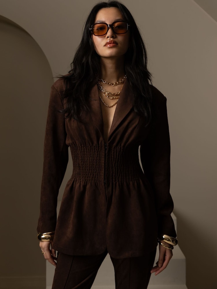 Amy Lynn Rina Faux Suede Boxy Blazer Jacket With Smocked Waist - Imagen 1 de 10