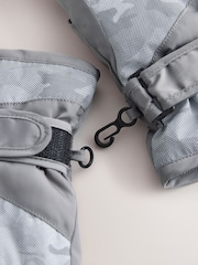 Grey Reflective Ski Gloves (3-16yrs) - Image 2 of 3