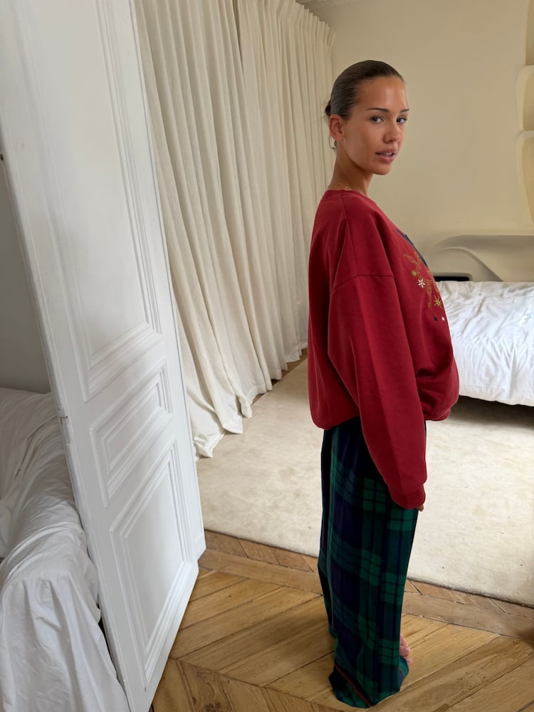 Never Fully Dressed Sweat Christmas Pyjamas - Image 6 de 6 Never Fully Dressed Sweat Christmas Pyjamas - Image 6 de 6