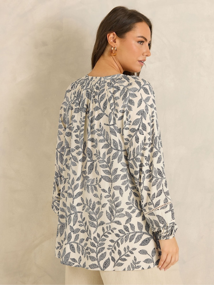Evans Black Long Sleeve Pintuck Lace Leaf Print Blouse - Image 2 of 6