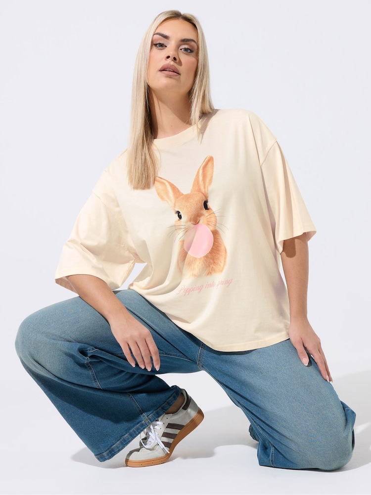 Yours Curve Limited 'Popping Into Spring' Bunny Graphic T-Shirt - Bild 1 von 5