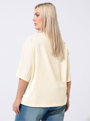 Yours Curve Limited 'Popping Into Spring' Bunny Graphic T-Shirt - Bild 3 von 5