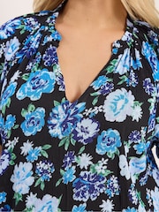 Yours Curve Blue Floral Notch Neck Blouse - Image 4 of 5