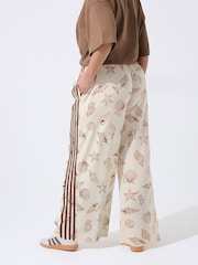 Yours Curve Nude Limited Shell Print Wide Leg Trousers - Image 3 of 5