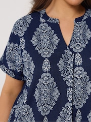 Yours Curve Blue Pleated Front Top - Image 4 of 5