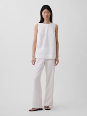 Gap White Low Rise Linen-Blend Flare Trousers - Image 3 of 4