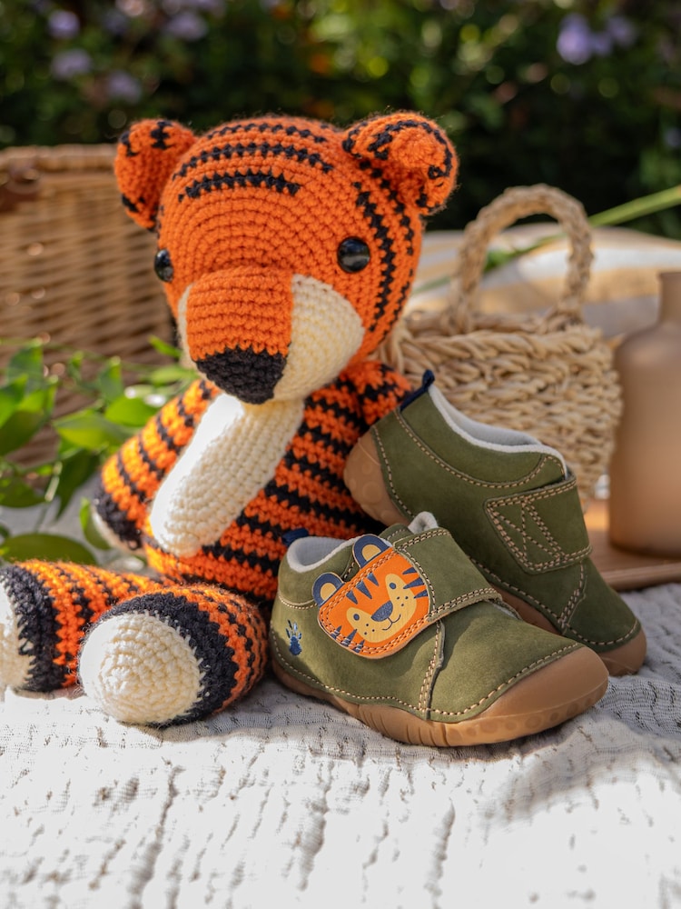 Start Rite Cub Rip Tape Pre-Walker Shoes With Tiger Motif - תמונה 2 מתוך 8 Start Rite Cub Rip Tape Pre-Walker Shoes With Tiger Motif - תמונה 2 מתוך 8