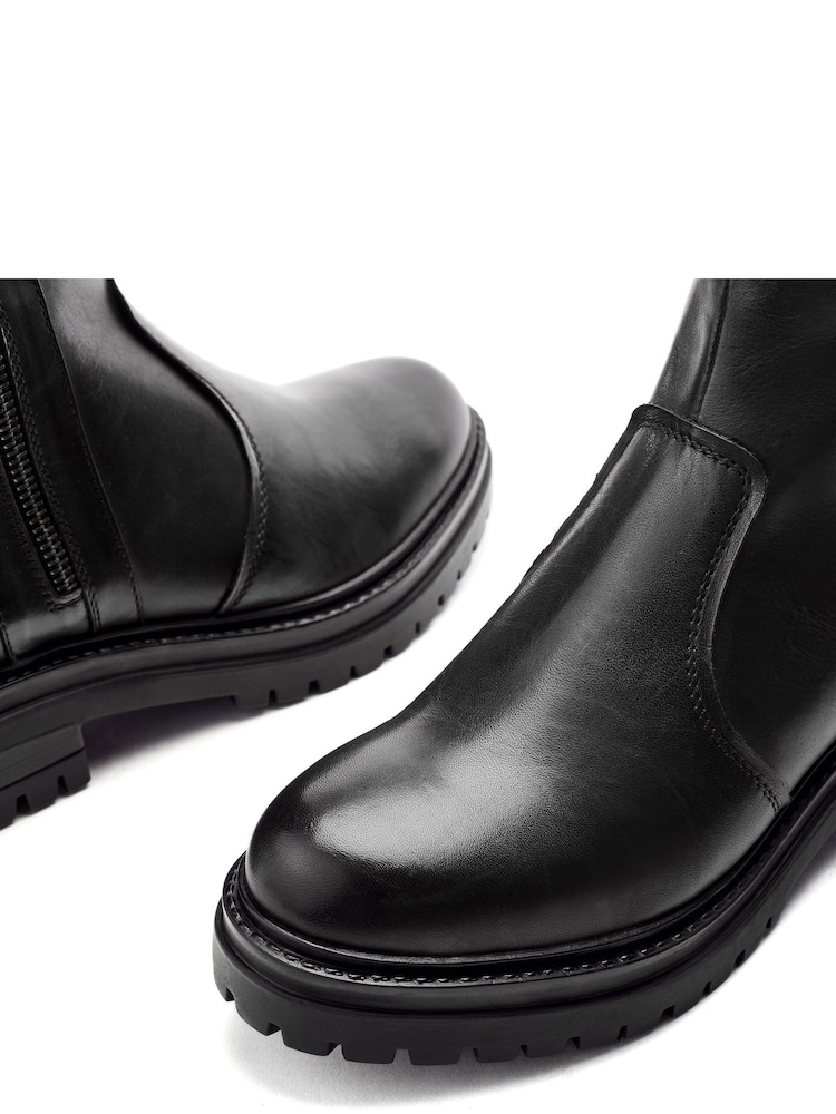 Moda in Pelle Black Olottie Leather Chunky Side Zip Short Boot - Image 4 of 4