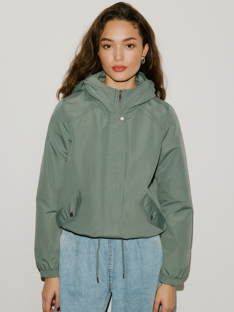 VERO MODA Green Short Parka - Image 1 of 6 VERO MODA Green Short Parka - Image 1 of 6