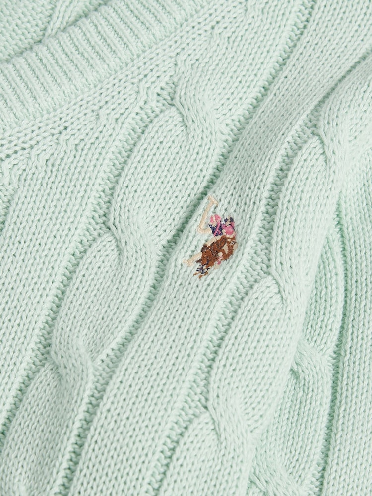 ירקרק מעורפל - .U.S. Polo Assn סוודר בסריגת צמות של צווארון וי - תמונה 7 מתוך 7