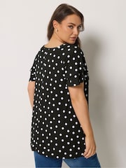 Yours Curve Black Short Sleeve Top - Image 2 of 5