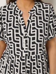 Yours Curve Black Ground Half Placket Dress - Image 4 of 5