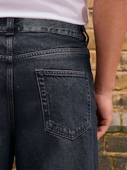 Dunkelblau - Jeans mit gedrehtem Saum - Bild 6 von 11