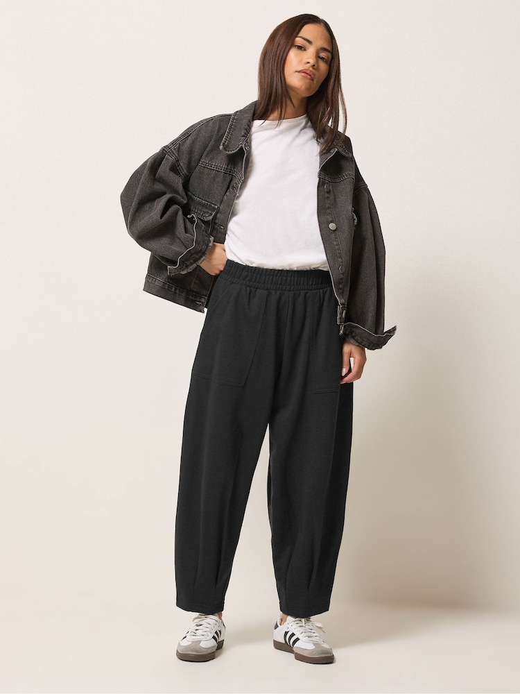 PixieGirl Petite Black Barrel Loop Back Joggers - Image 1 of 5 PixieGirl Petite Black Barrel Loop Back Joggers - Image 1 of 5