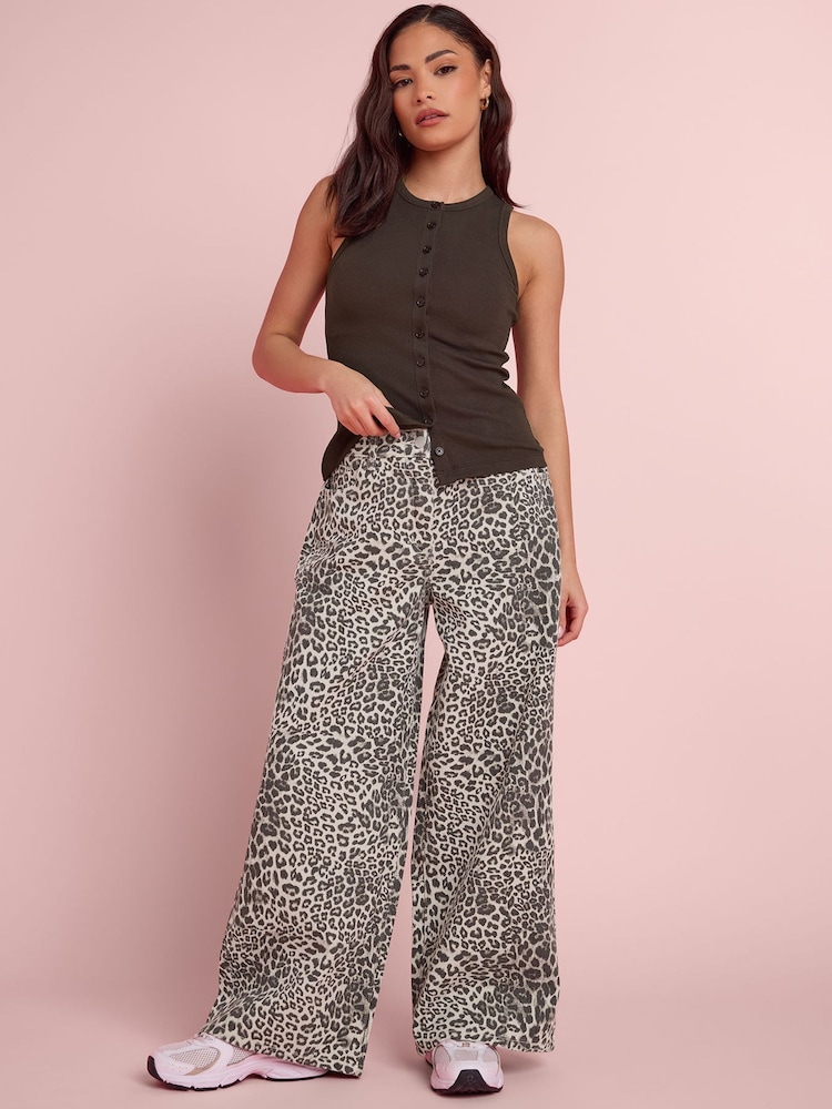 PixieGirl Petite Brown Leopard Print Wide Leg Jeans - Image 1 of 3