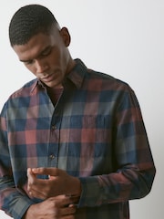 Red/Navy Buffalo - Ternet Langærmet Skjorte - Billede 1 af 9
