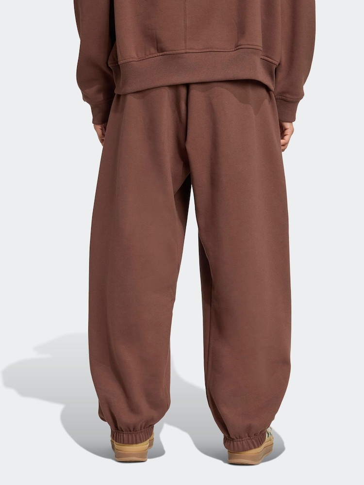 adidas Originals Brown Essentials Linear Oversized Joggers - Image 2 of 6