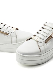 Moda in Pelle White Abbee Leather Slab Sole Lace Up Trainers With Zip - Image 3 of 4