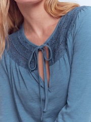 Boden Edi Bluse mit Besatzdetails - Bild 2 von 5