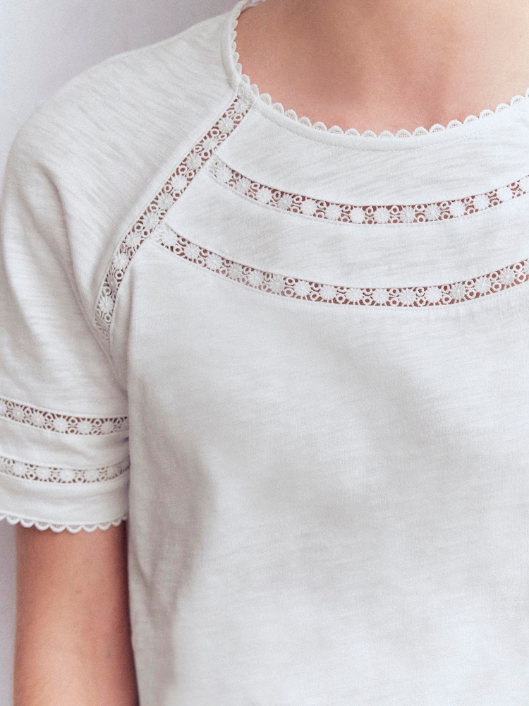 Boden White Poppy Trim Crew T-Shirt - Image 2 of 5 Boden White Poppy Trim Crew T-Shirt - Image 2 of 5