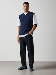 Bleumarin albastru - Cable Knit V-Neck Vest - Imaginea 2 din 7
