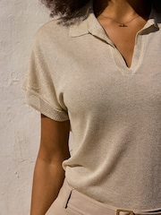Sosandar Metallic Collar Detail Knit Top - תמונה 2 מתוך 5