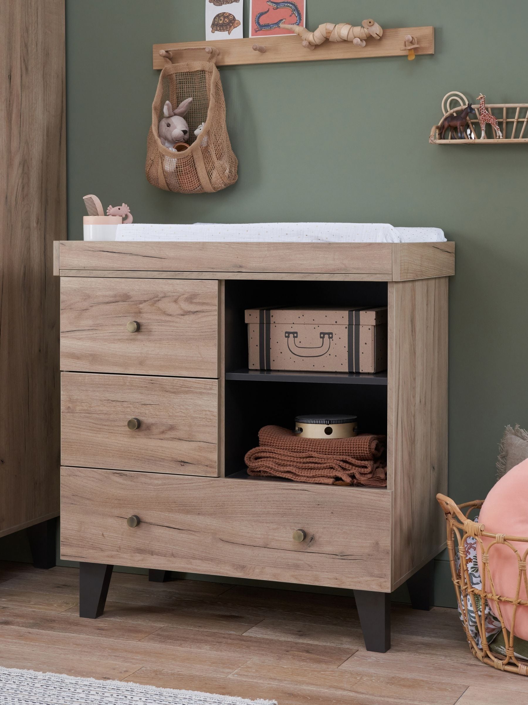Tutti Bambini Unisex Distressed Oak Slate Grey Como Nursery Chest Changer