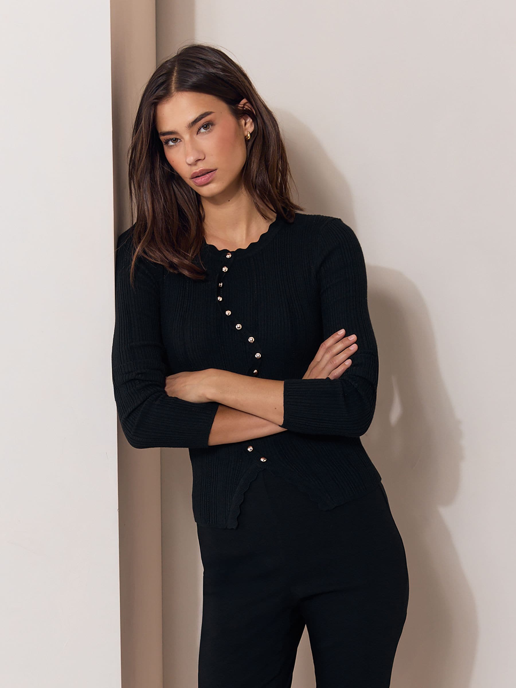 トップス 5351 BLACK STUDS LONG SL V-N 3 Comprar Preto - Lipsy Long Sleeve Stud Detail Jumper from Next Brazil