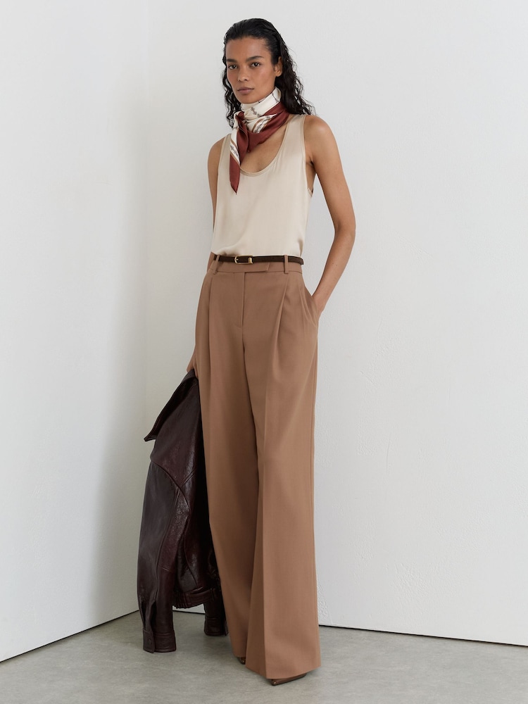 Chameau - Reiss Luna Wool-Blend Wide-Leg Pleated Trousers - Image 1 de 6 Chameau - Reiss Luna Wool-Blend Wide-Leg Pleated Trousers - Image 1 de 6