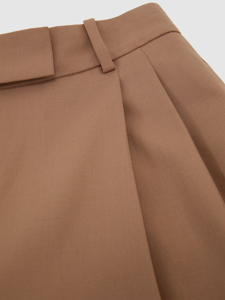Chameau - Reiss Luna Wool-Blend Wide-Leg Pleated Trousers - Image 6 de 6 Chameau - Reiss Luna Wool-Blend Wide-Leg Pleated Trousers - Image 6 de 6