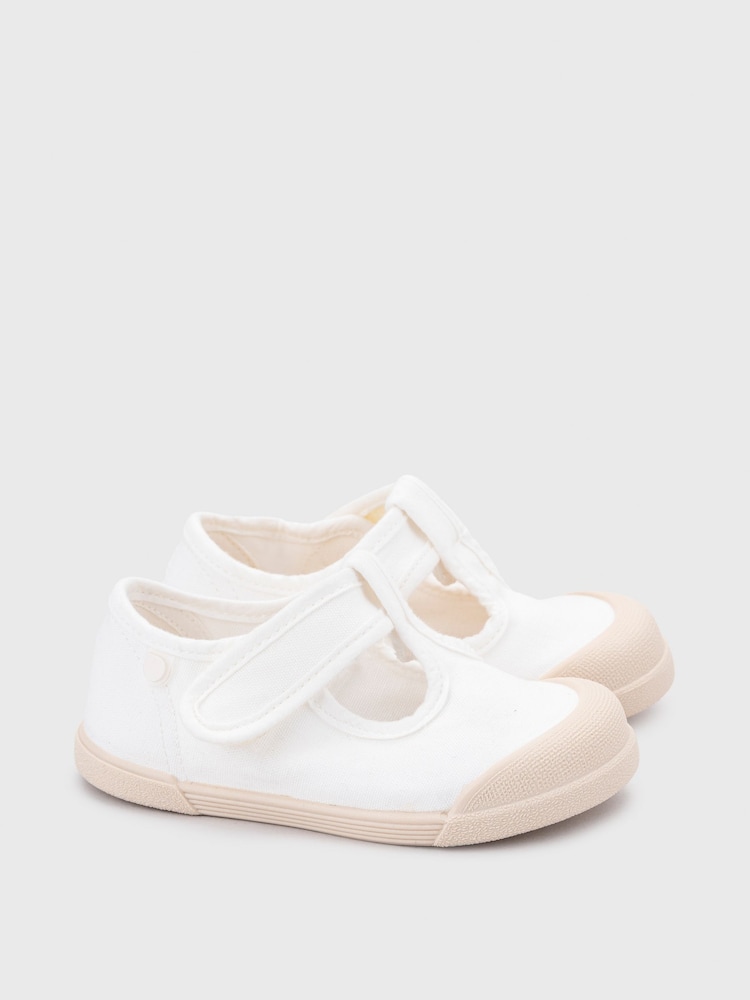 Igor White Lona Pepito Canvas Plimsolls Shoes - Image 1 of 6 Igor White Lona Pepito Canvas Plimsolls Shoes - Image 1 of 6