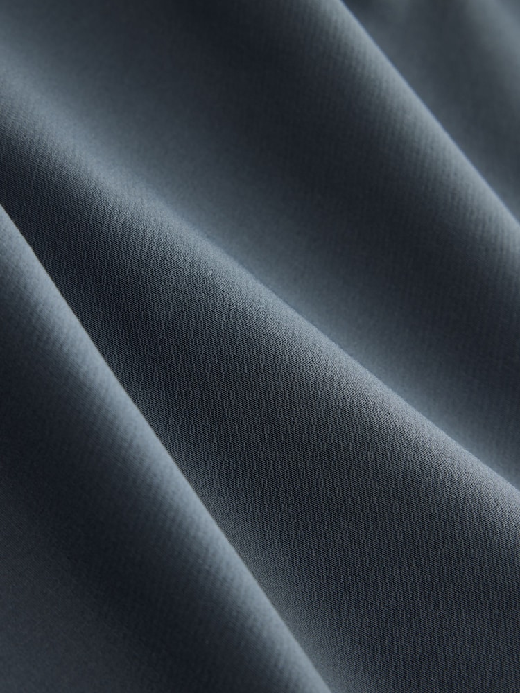 Mėlyna - „Dry Tech Slim Fit“ tamprios „Utility Cargo“ kelnės - 2 paveikslėlis iš 4