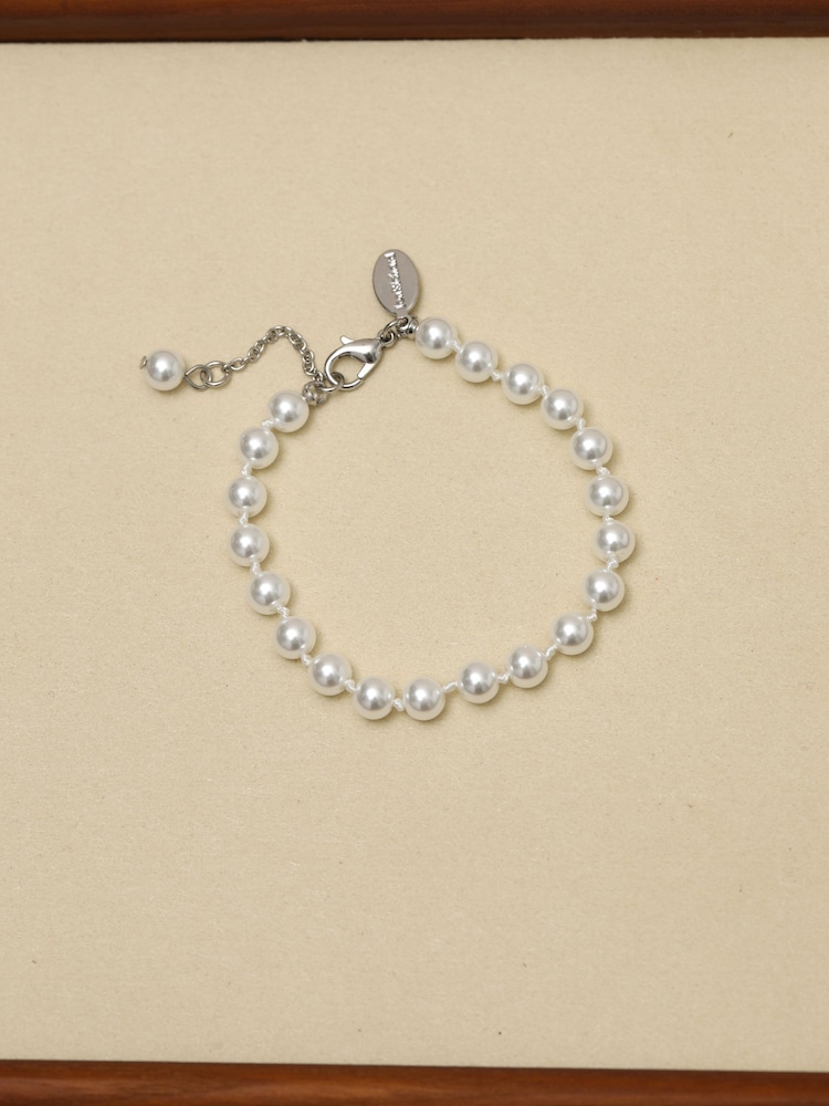 Jon Richard Cream White Pearl Bracelet - Image 1 of 1 Jon Richard Cream White Pearl Bracelet - Image 1 of 1