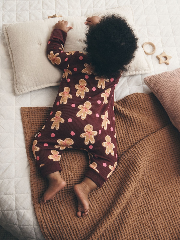 Burgundy Red Gingerbread Man Christmas Two Way Zip Sleepsuit (0mths-3yrs) - Image 2 of 9 Burgundy Red Gingerbread Man Christmas Two Way Zip Sleepsuit (0mths-3yrs) - Image 2 of 9