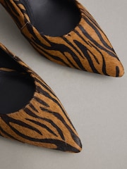 জেব্রা - N. Premium Leather Slingback Heels - 9এর মধ্যে 8 ছবি